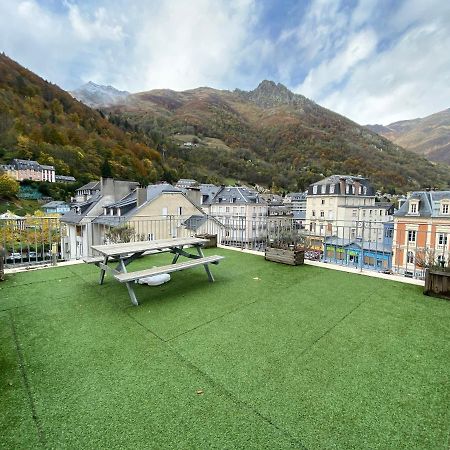 Place De La Mairie T2 Type Loft 70M2 Terrasse 35M2 Cauterets Exterior photo